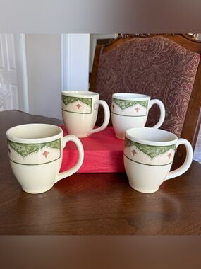 Set of 4 Pier 1 Sabel Ivory Ironstone Coffee Tea 12oz Cup Mug Made in Brazil